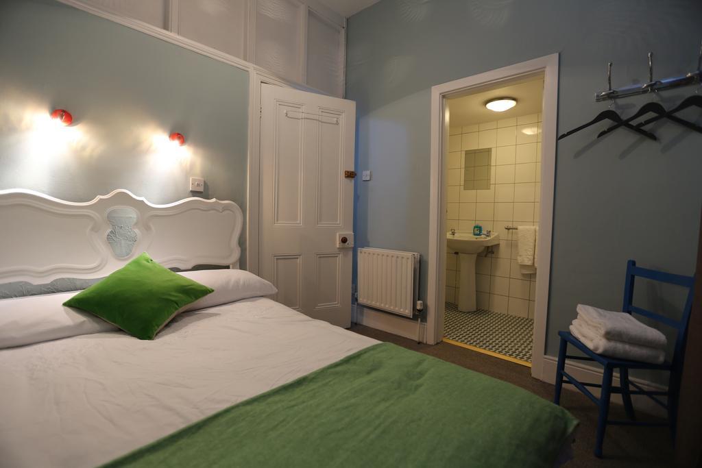 Rolling Wave Guesthouse Bundoran Oda fotoğraf